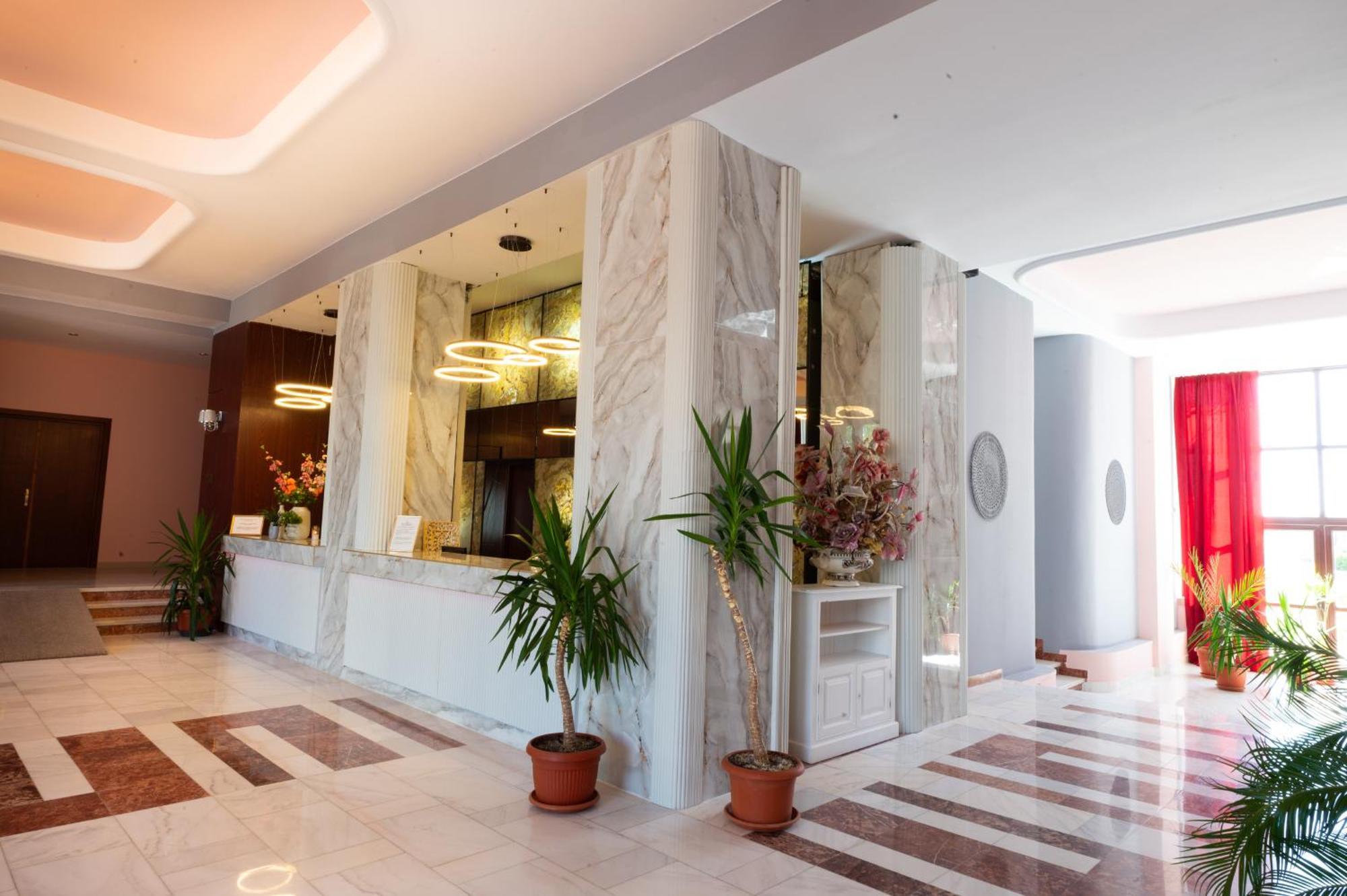 Hotel Ambasador Mamaia Εξωτερικό φωτογραφία